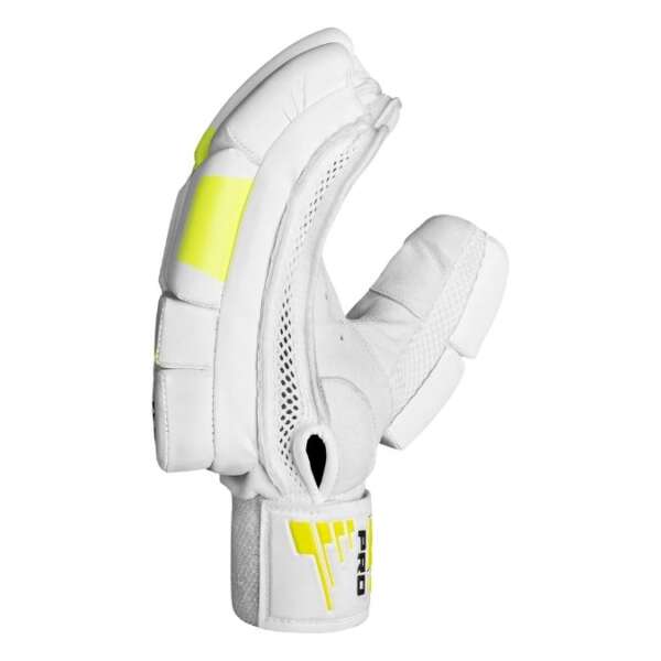 CA Pro 8000 Batting Gloves - Image 4